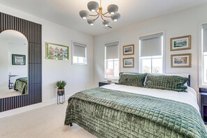 House (3 Bedrooms) | Interior - Designer Wheeler Retreat: Walk to Dining! (Oklahoma City)