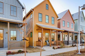 House (3 Bedrooms) | Interior - Wheeler District Stay! Skydance Retreat w/ Yard (Oklahoma City)