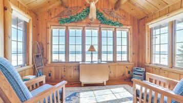 Cottage (3 Bedrooms) | Interior