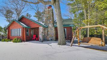 Cottage (3 Bedrooms) | Interior