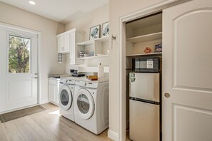 Rumah (1 Bedroom) | Interior