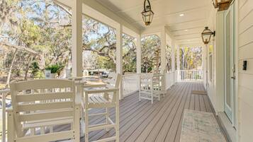 House (1 Bedroom) | Interior