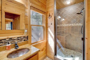 House (3 Bedrooms) | Interior - Steps to Natl Forest Trails: Quiet Ellijay Cabin (Ellijay)