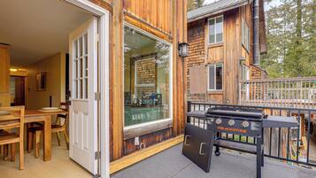 Rumah (6 Bedrooms) | Interior