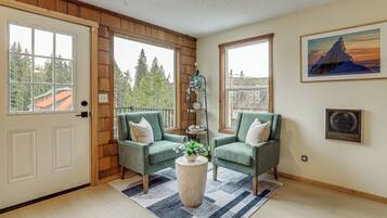 Rumah (6 Bedrooms) | Interior