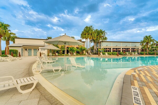 Theme Park Fun & Resort-style Perks: Davenport Gem - Davenport, FL