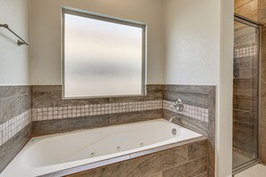 Interior - Near Parks & Venues: Upper Valley Family Home! (El Paso)