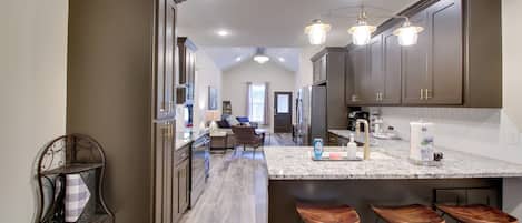 House (2 Bedrooms) | Interior