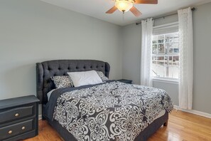 House (3 Bedrooms) | Interior - Near Hospitals & Attractions: Richmond Getaway! (Richmond)