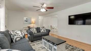 House (3 Bedrooms) | Bahagian dalam