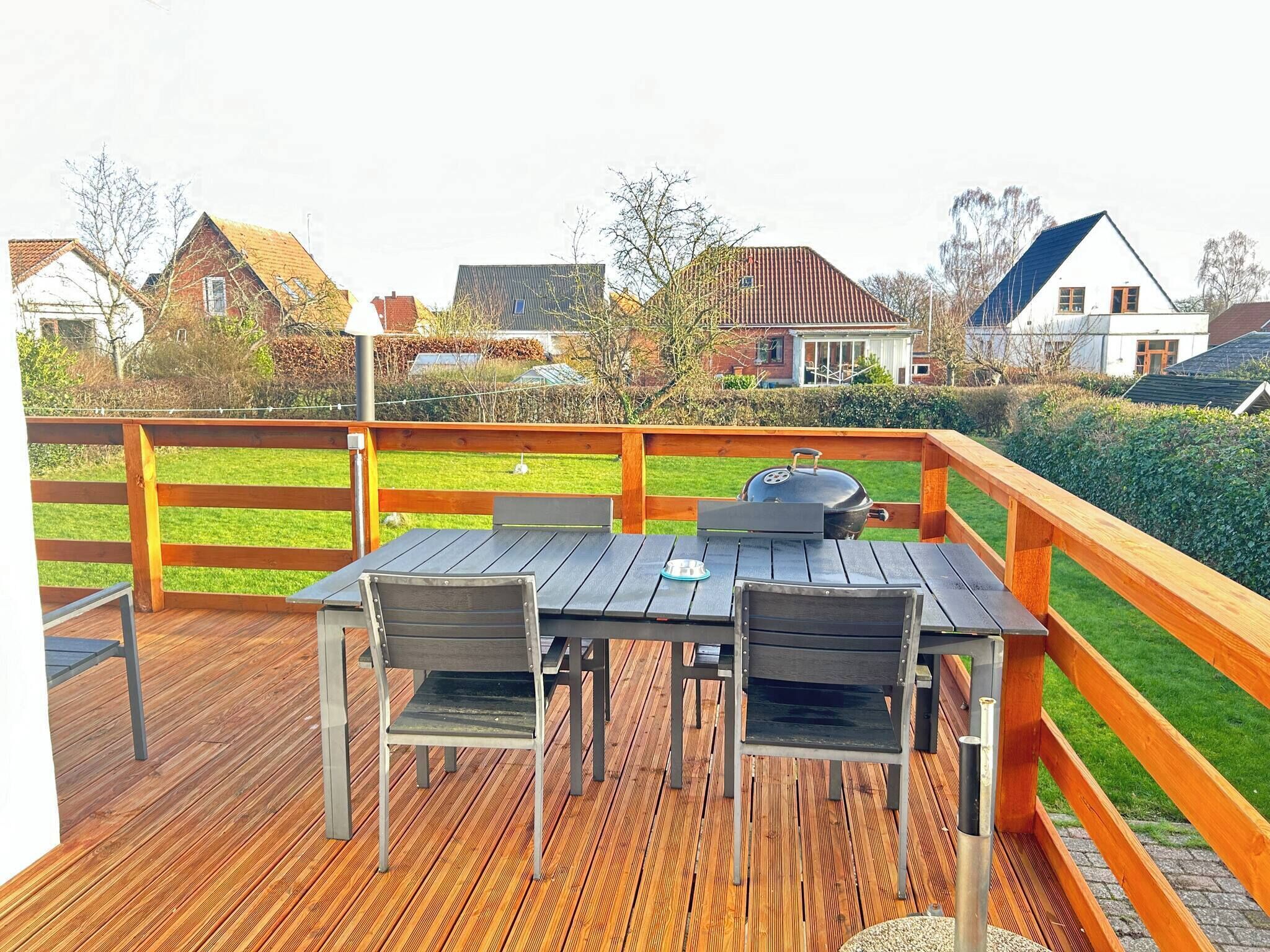 Appartement, 2 chambres, fumeur | Restauration en plein air