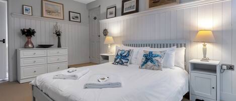 Småhus, 2 soverom, ikke-røyk | Wi-fi (inkludert)