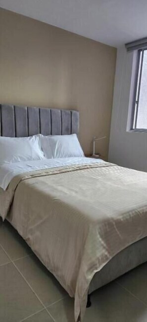 2 bedrooms, WiFi, bed sheets - 🌿 Rest on the Axis: Comfort, View and Privileged Location (Pereira)