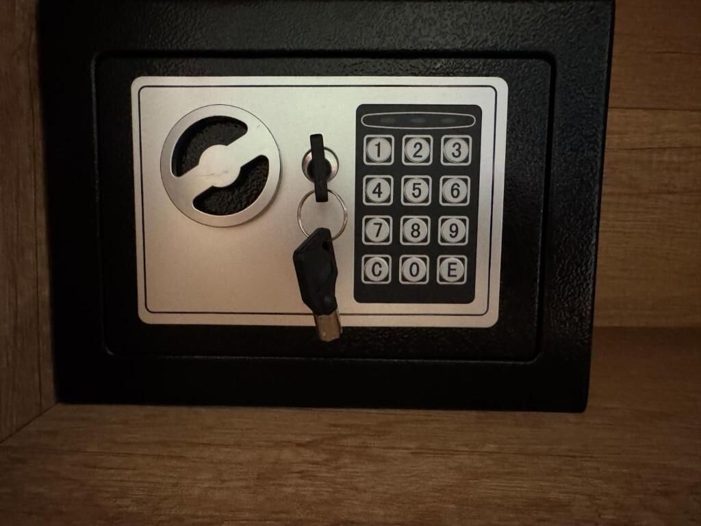 Standard Twin Room | Miscellaneous