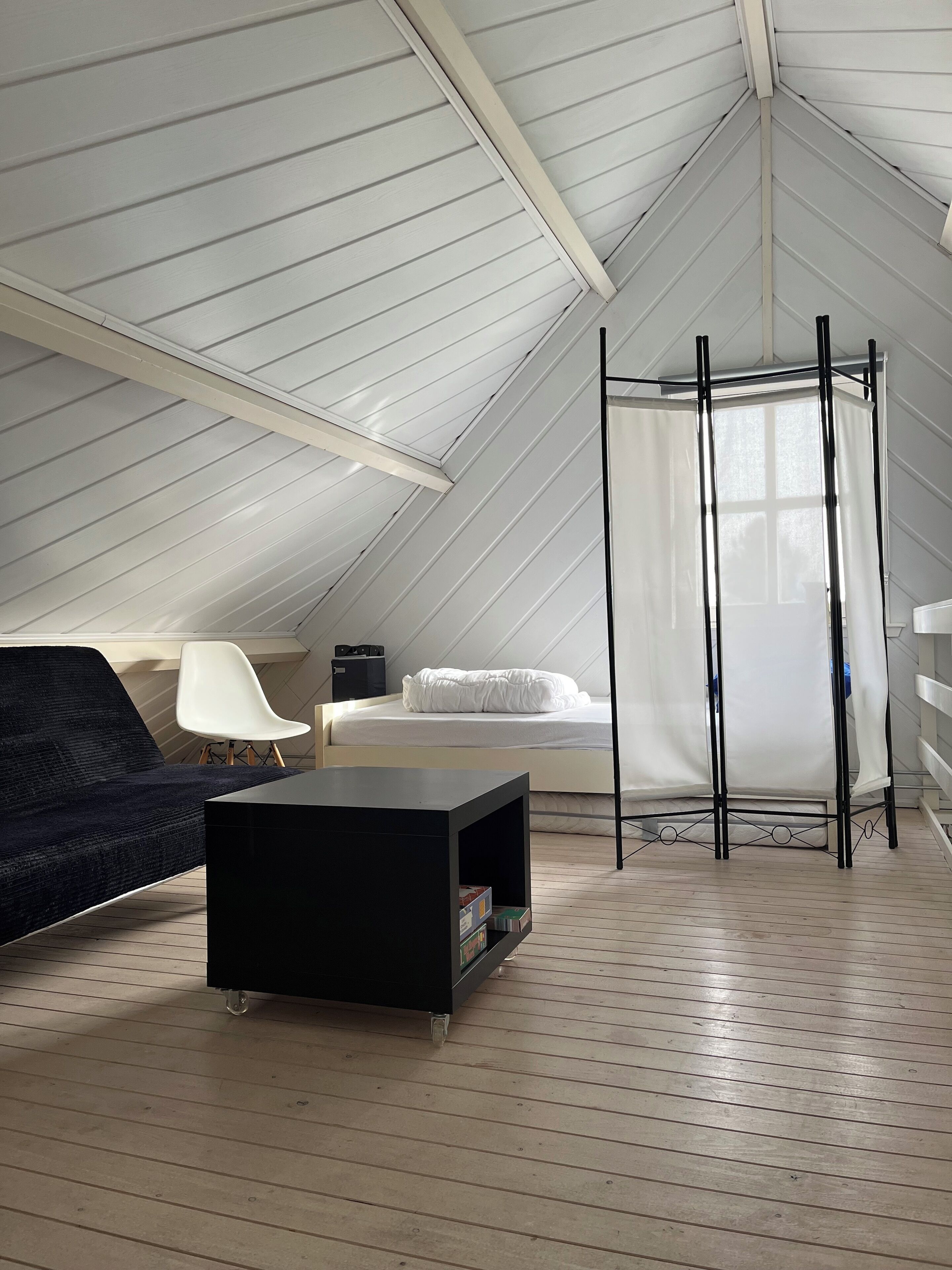 3 makuuhuonetta, tallelokero huoneessa, ilmainen Wi-Fi