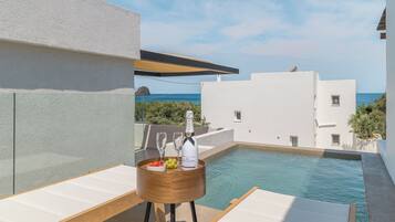 Sunset Suite with Private Pool | Terrace/patio