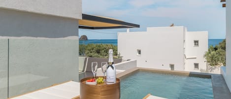 Sunset Suite with Private Pool | Terrace/patio
