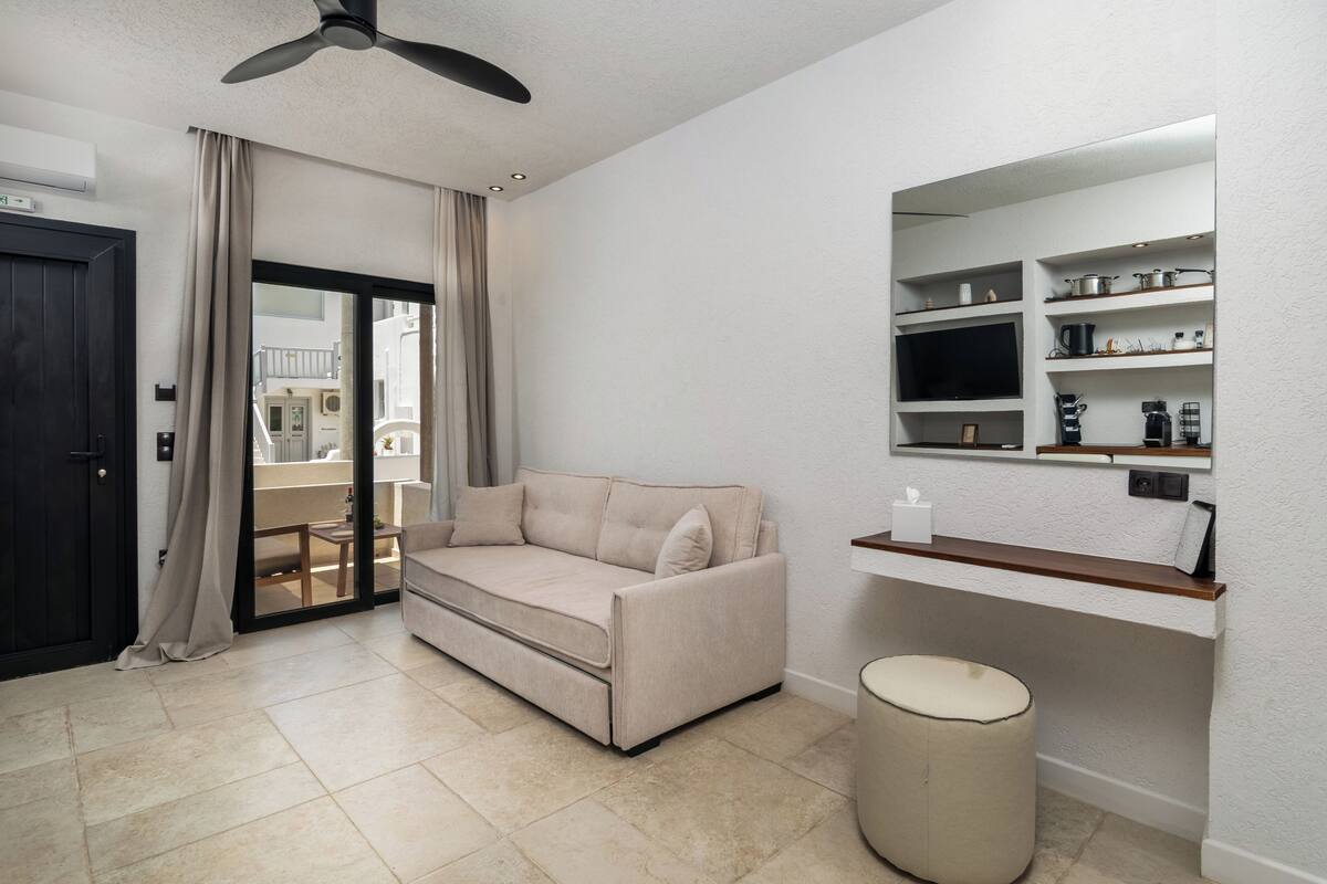 Junior Suite with Balcony