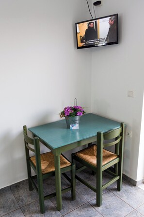 Living area - Armonia Apartments (Chania)