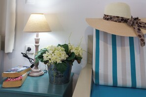 In-room safe, blackout drapes, iron/ironing board, free WiFi - Armonia Apartments (Chania)