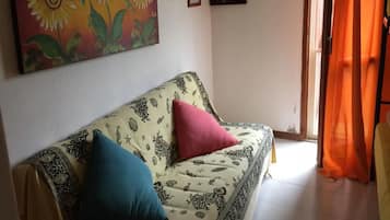 Appartement, 2 chambres | Coin séjour