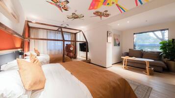 Familiesuite - udsigt til gårdsplads | Premium-sengetøj, minibar, individuelt design, individuel indretning