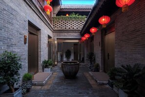 Courtyard - Nine Melodies View Courtyard Guesthouse (Luoyang)