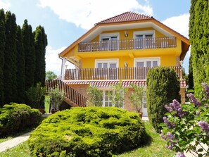 Exterior - Zentrumsnahe Ferienwohnung mit Terrasse by Interhome (Zalakaros-Thermal)