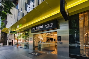 Apartment | View from property - Central Brisbane Stay With Gym and Pool Access (Brisbane)