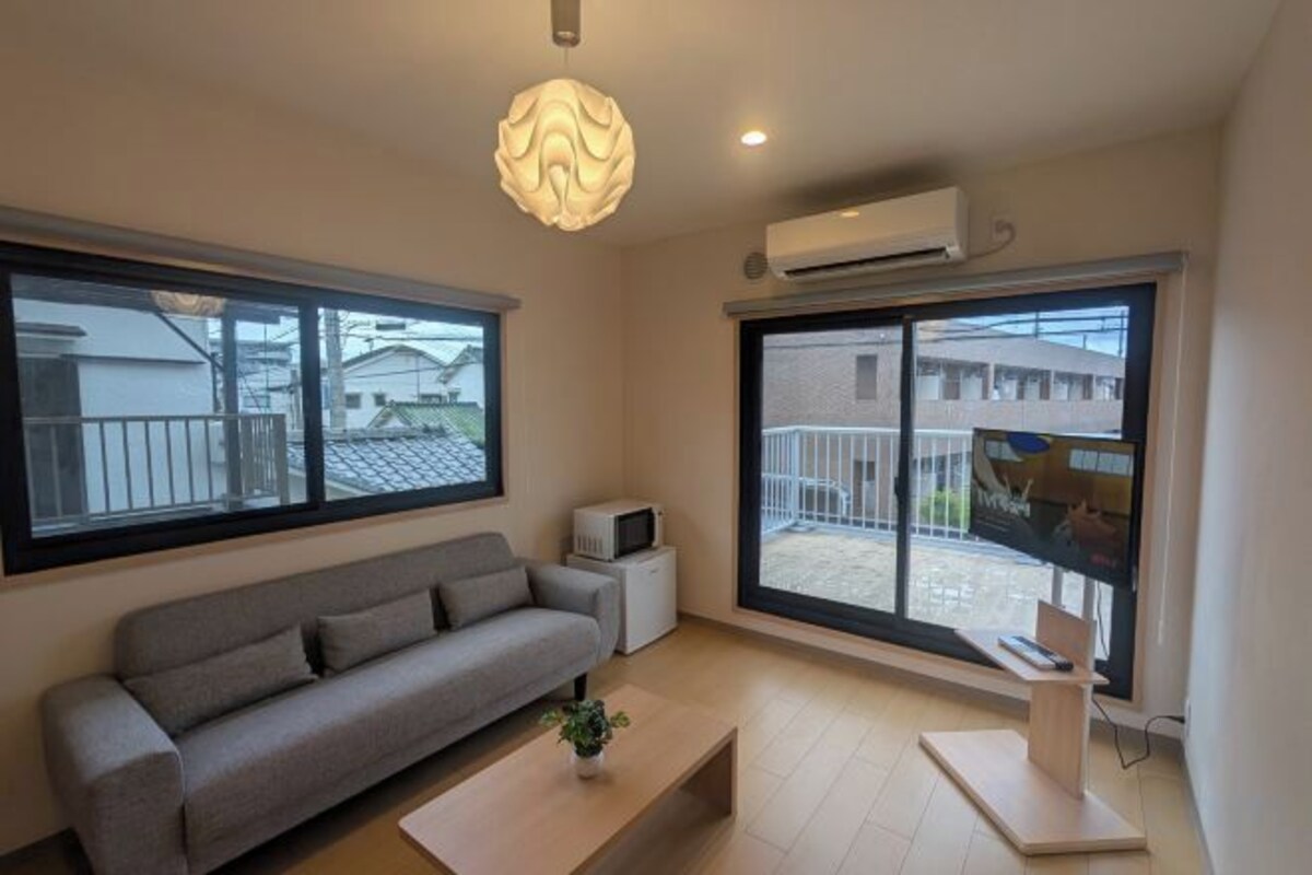 SORA 202: Balcony Suite, 1 Stop From KIX, 2 Double Beds