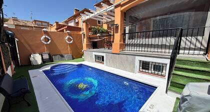 "Villa Ana" Semi-detached House in Playamar-Los Alamos Torremolinos with private Pool