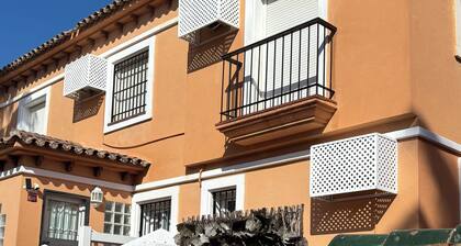 "Villa Ana" Semi-detached House in Playamar-Los Alamos Torremolinos with private Pool