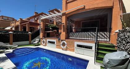 "Villa Ana" Semi-detached House in Playamar-Los Alamos Torremolinos with private Pool