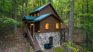 Cabin, 2 Bedrooms | Exterior - Finding Bigfoot 2 Bedroom Cabin (Sevierville)