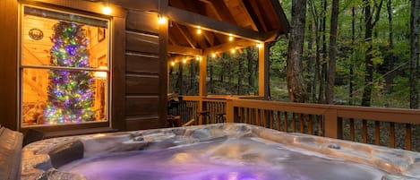 Stuga - 2 sovrum | Bubbelpool utomhus