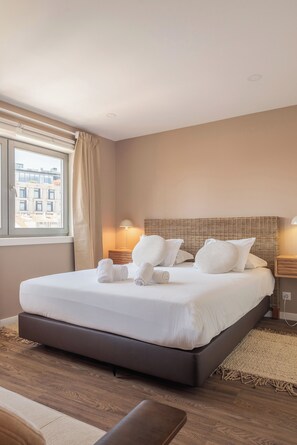 Superior Apartment, City View | Free WiFi - UMA Poveiros (Porto)