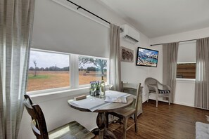 Unclassified image, 3 of 53, button