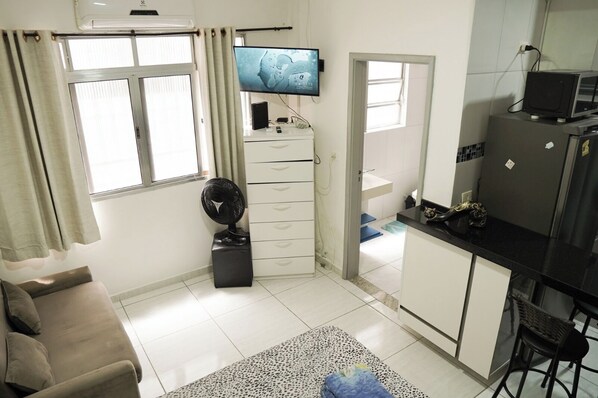 Imagem sem classificação, 1 de 8, botão