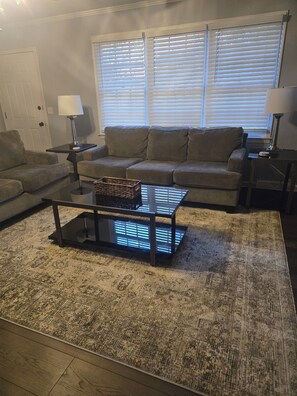 Téléviseur connecté, foyer