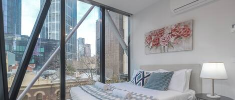 3 habitaciones, tabla de planchar con plancha y wifi gratis