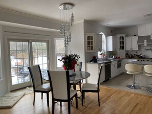 Uklassifisert bilde, 3 av 21, knapp