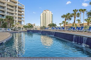 Uklassifisert bilde, 3 av 58, knapp