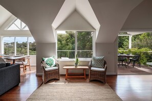 Smart TV - Kalinga Coastal Haven (Ocean Grove)