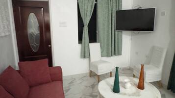 Studio Keluarga, pemandangan gunung