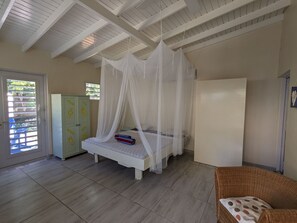 1 camera, accesso a Internet