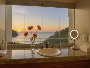 Interior - Ferienvilla "Villa Armonia" mit Infinity Pool by Interhome (Boca de Tomatlan)