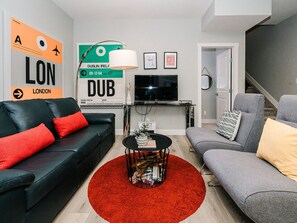 TV - Moderne Suite in der Nähe des Flughafenkrankenhauses Henday Town Ctr by Interhome (Edmonton,AB)