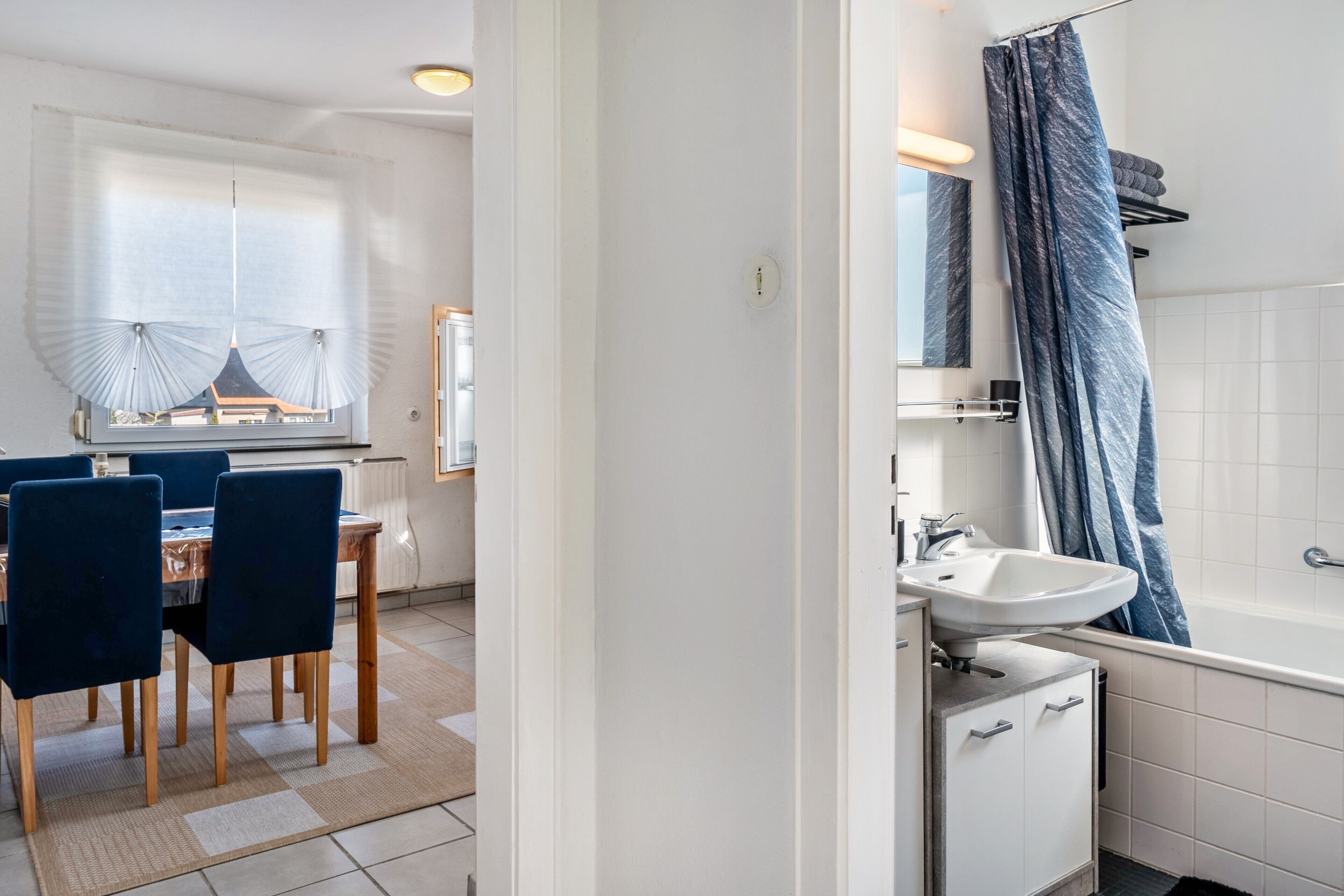 Ducha, secador de pelo, toallas