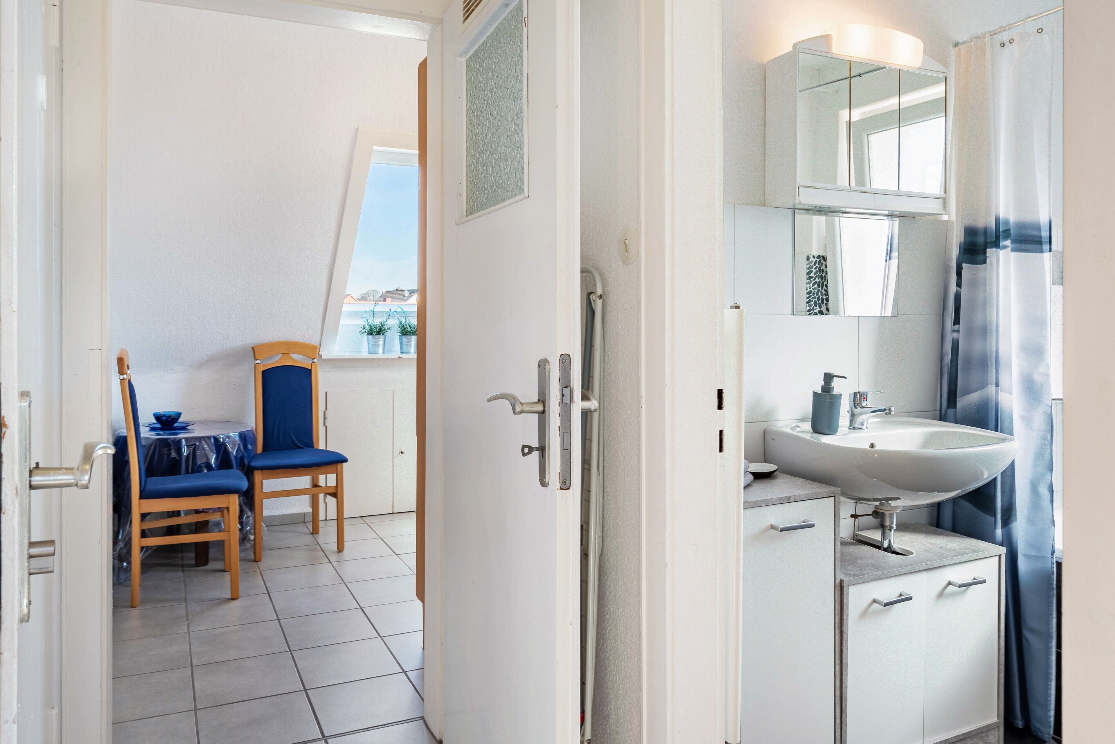 Dusch, hårtork och handdukar