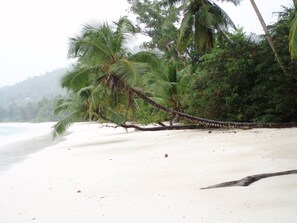 Beach - La Batie by Interhome (Beau Vallon)